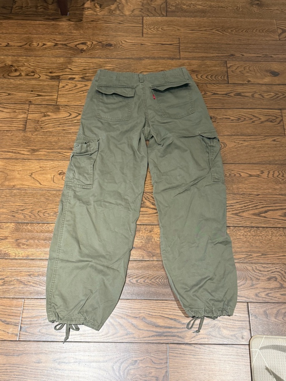 Levi’s 94 baggy cargo pants 28 - Picture 5 of 5